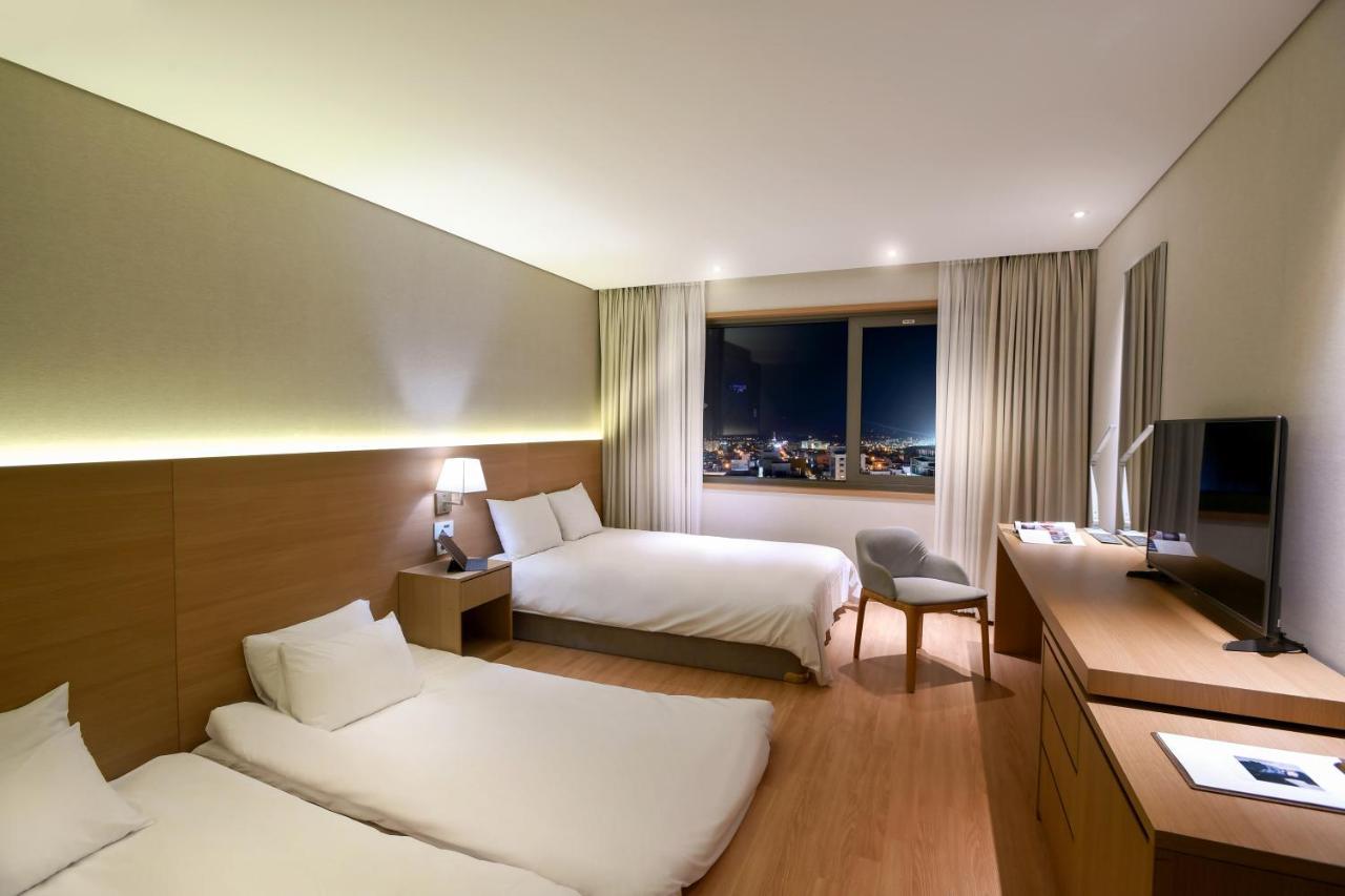 Astar Hotel Jeju Exterior foto